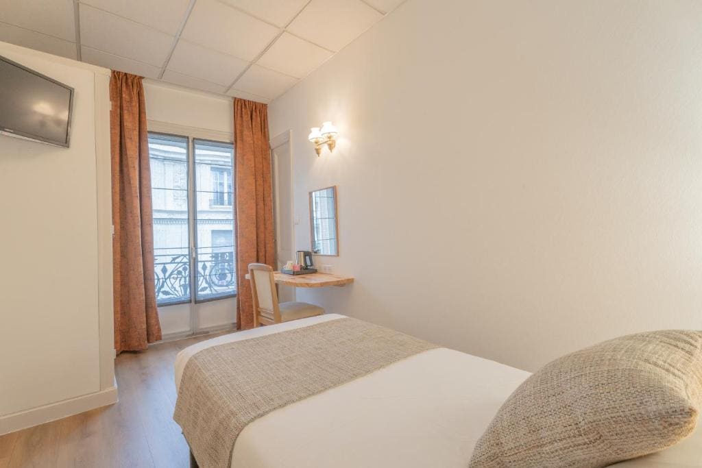 Economy Single Room room - Image 1