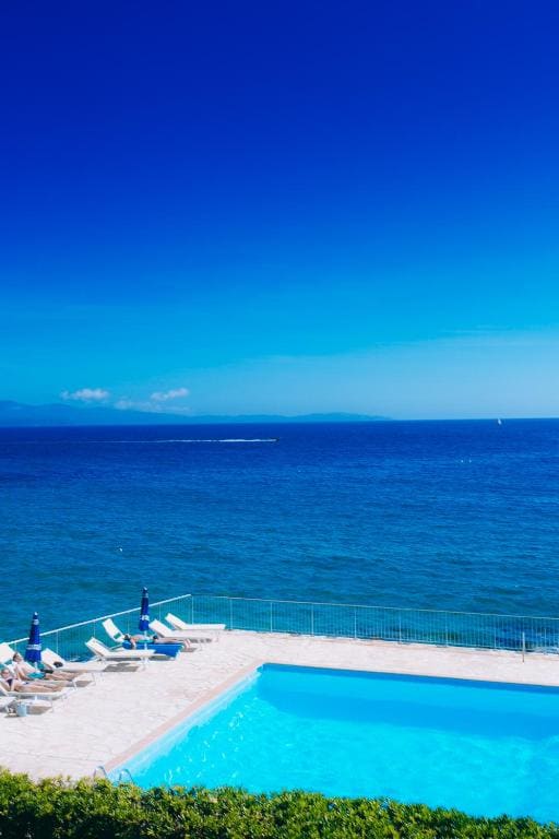 Priviledge double or twin room with balcony/terrasse - sea view room - Image 2