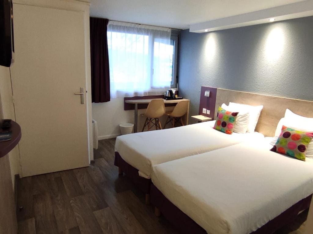 Twin Room room - Image 1