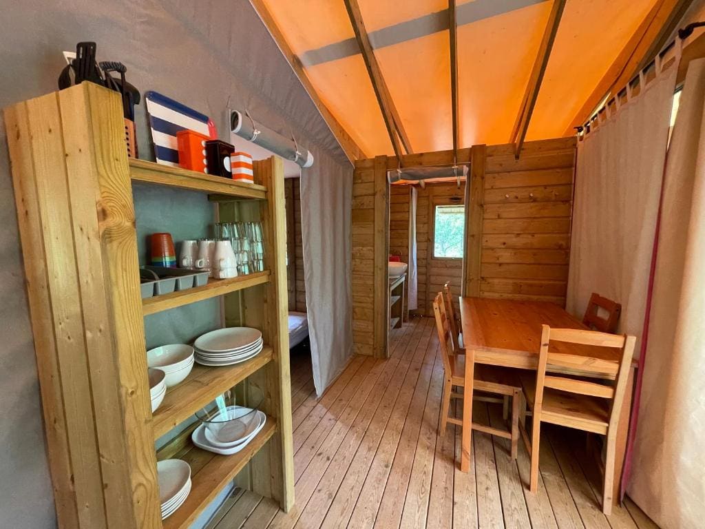 Two-Bedroom Bungalow room - Image 1