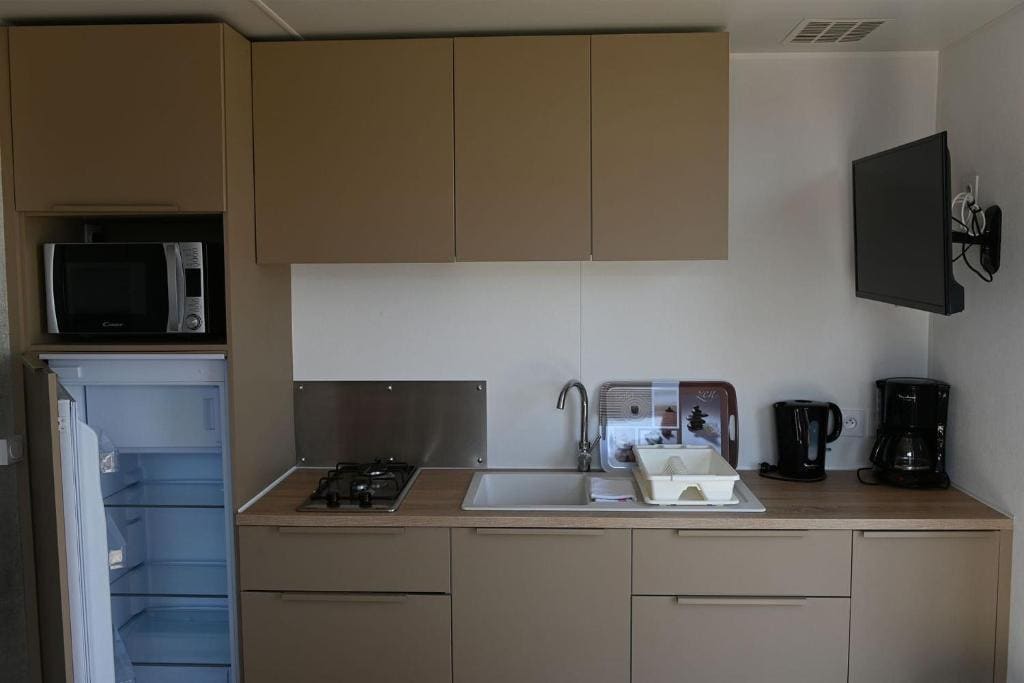 Studio room - Image 1