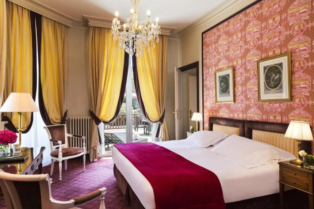 Deluxe Suite with Sea View and Terrace room - Image 2
