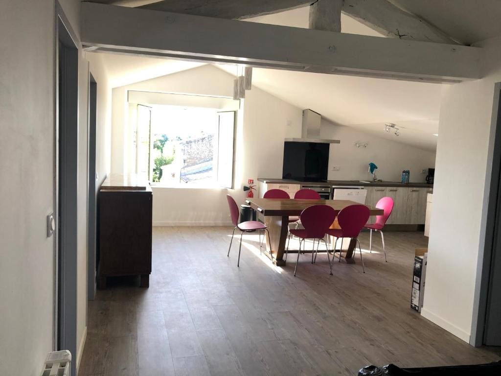 Loft room - Image 1