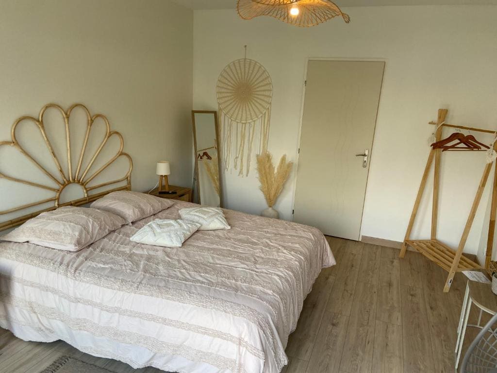 Double Room with Private Bathroom room - Image 1