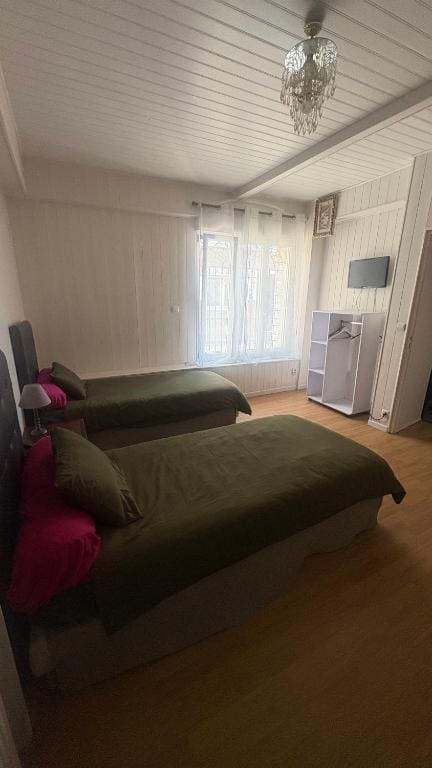 Double Room with Private Bathroom room - Image 1