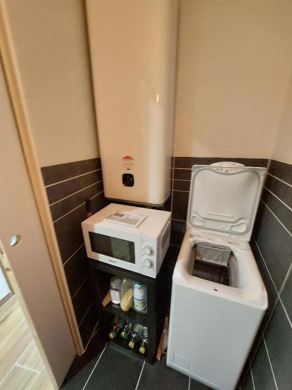 Double Room with Private Bathroom room - Image 2