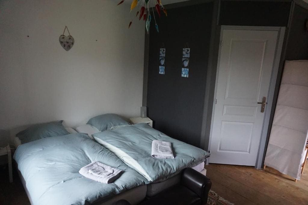 Double Room with Private Bathroom room - Image 3