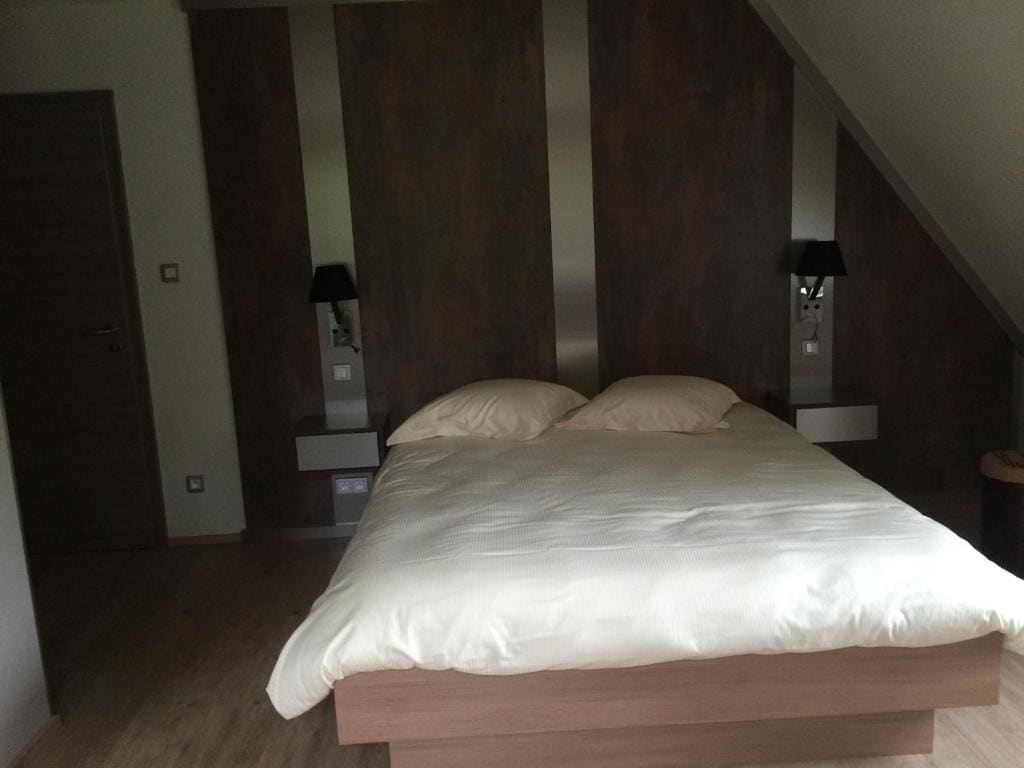 Double Room with Private Bathroom room - Image 1
