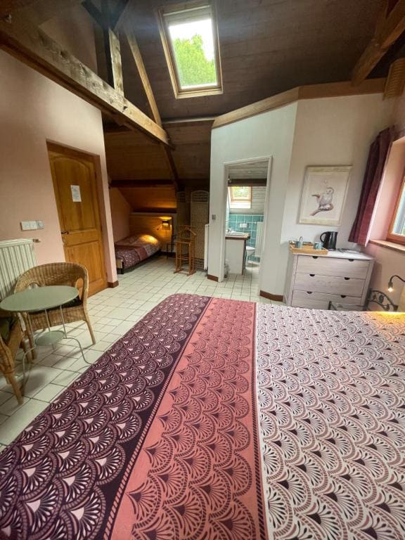 Triple Room with Mountain View room - Image 1