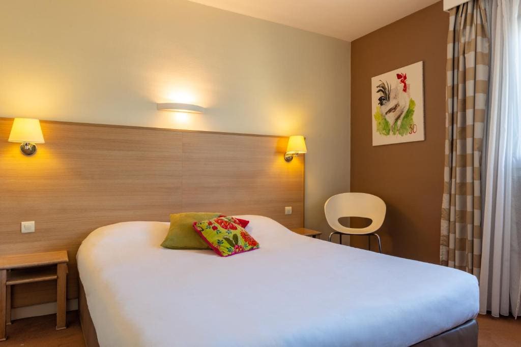 Two Adjacent Double Rooms room - Image 2