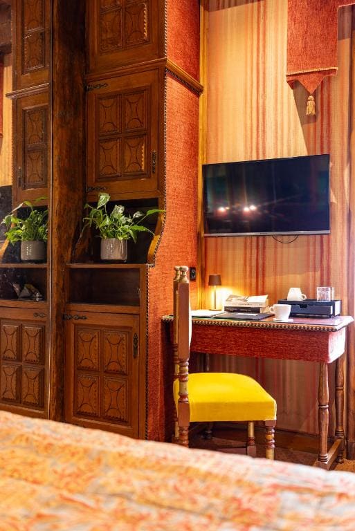 Deluxe Double Room room - Image 1