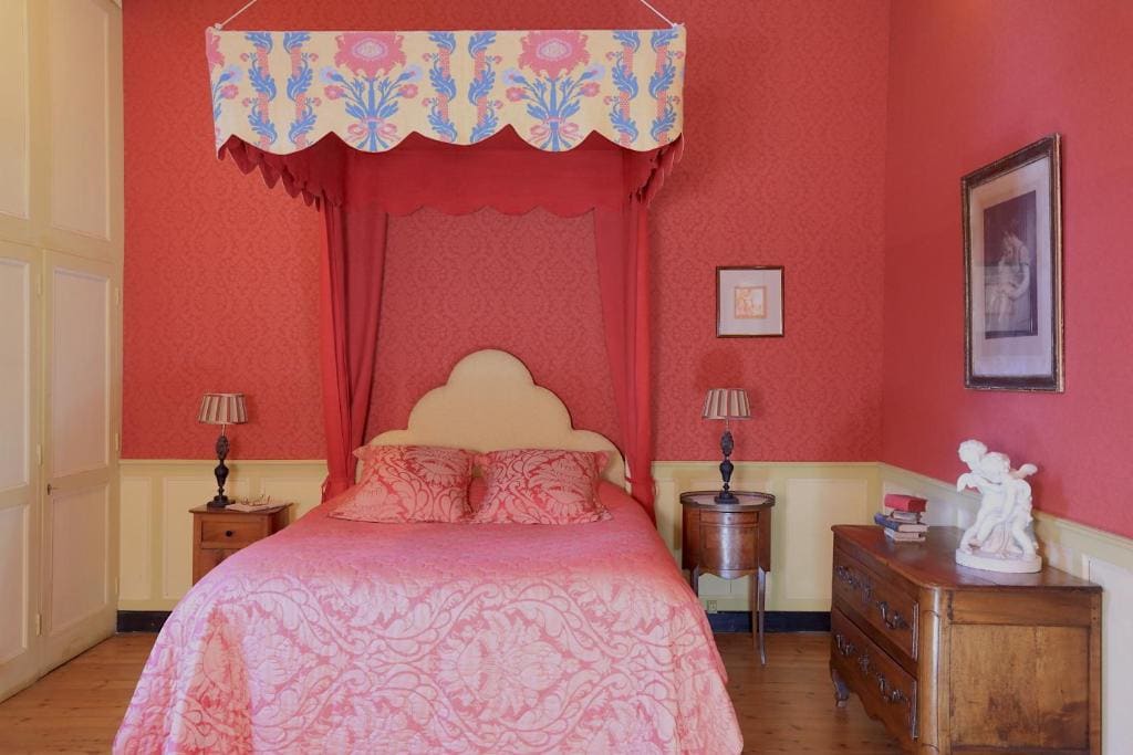 Deluxe Double Room with Shower room - Image 1