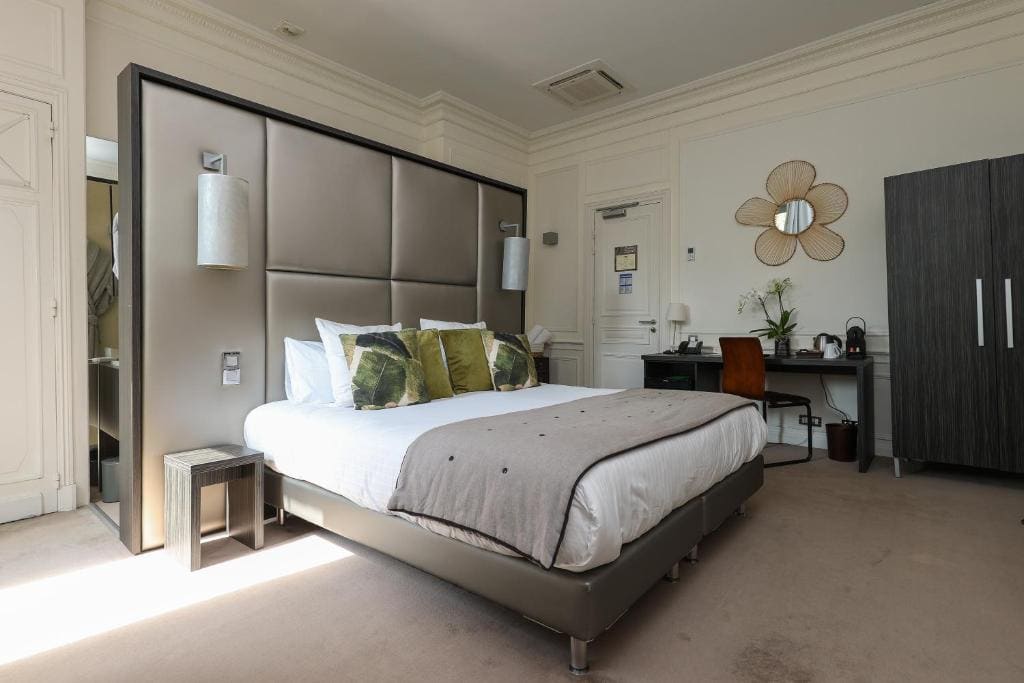 Deluxe Double Room room - Image 3
