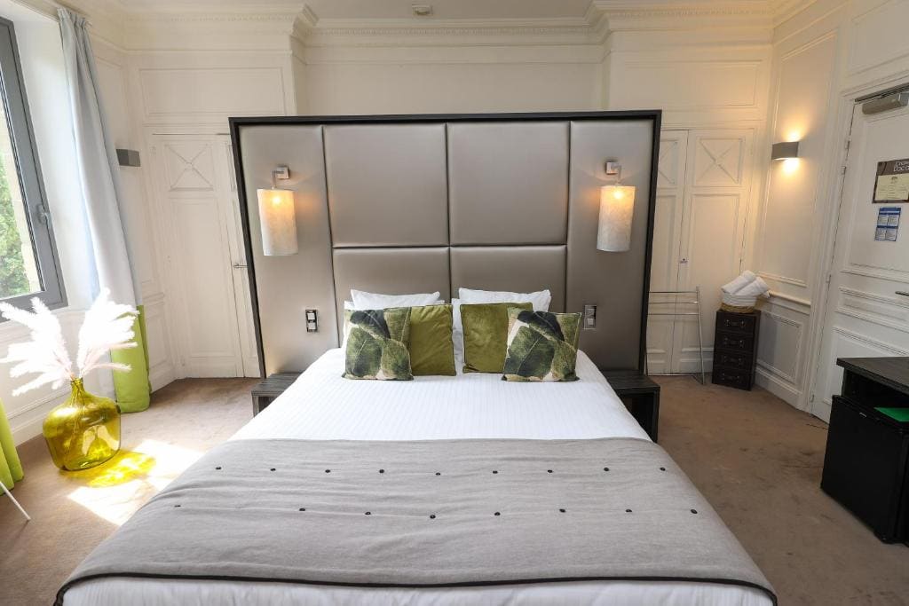 Deluxe Double Room room - Image 2