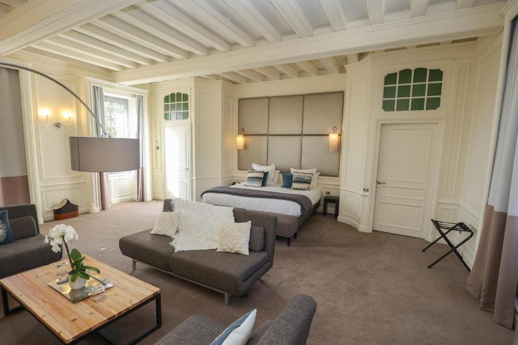 King Suite room - Image 1