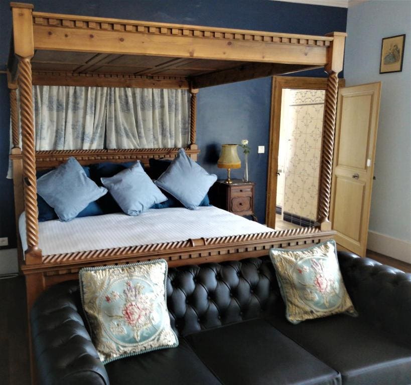 King Room with Mountain View room - Image 3