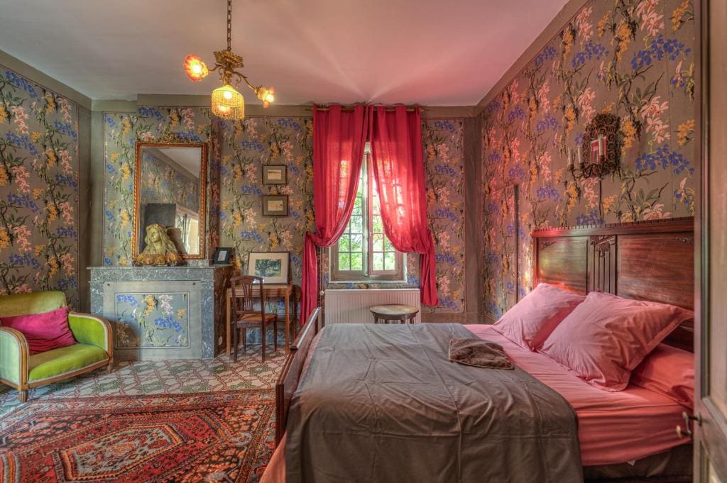 Double Room with Garden View room - Image 2