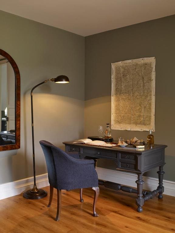 Suite room - Image 2