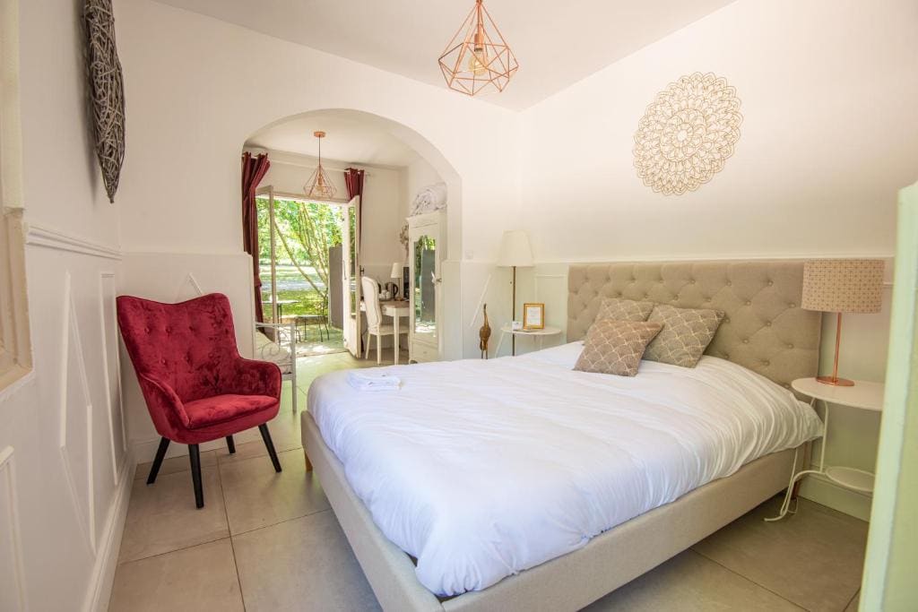 Triple Room with Garden View room - Image 3
