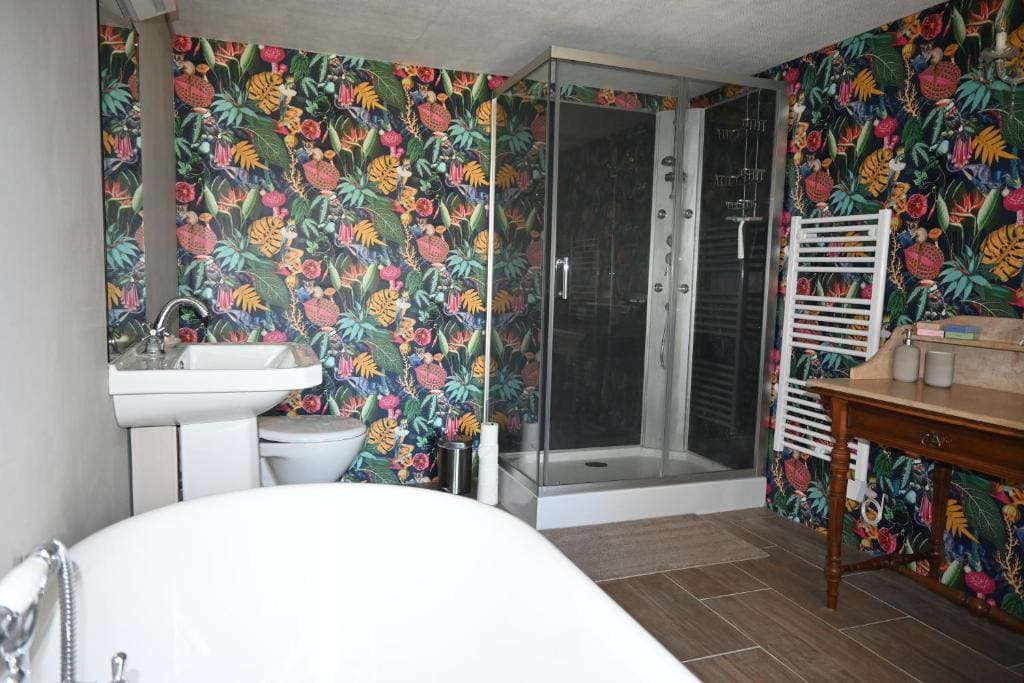 Family Room with Garden View room - Image 1