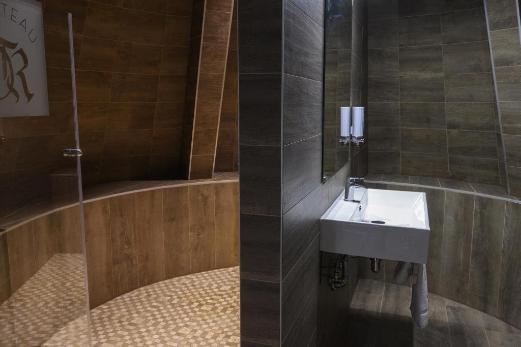 Superior Double Room room - Image 2