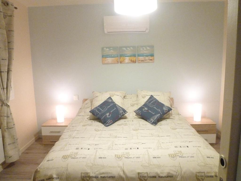 Double Room with Garden View room - Image 2