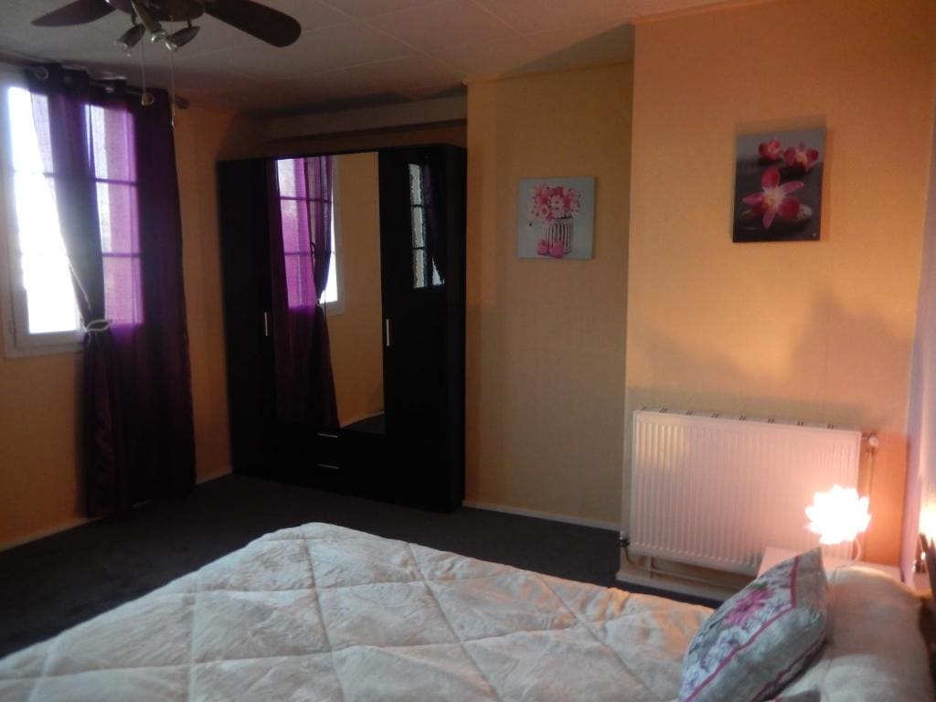 Two-Bedroom Suite room - Image 3