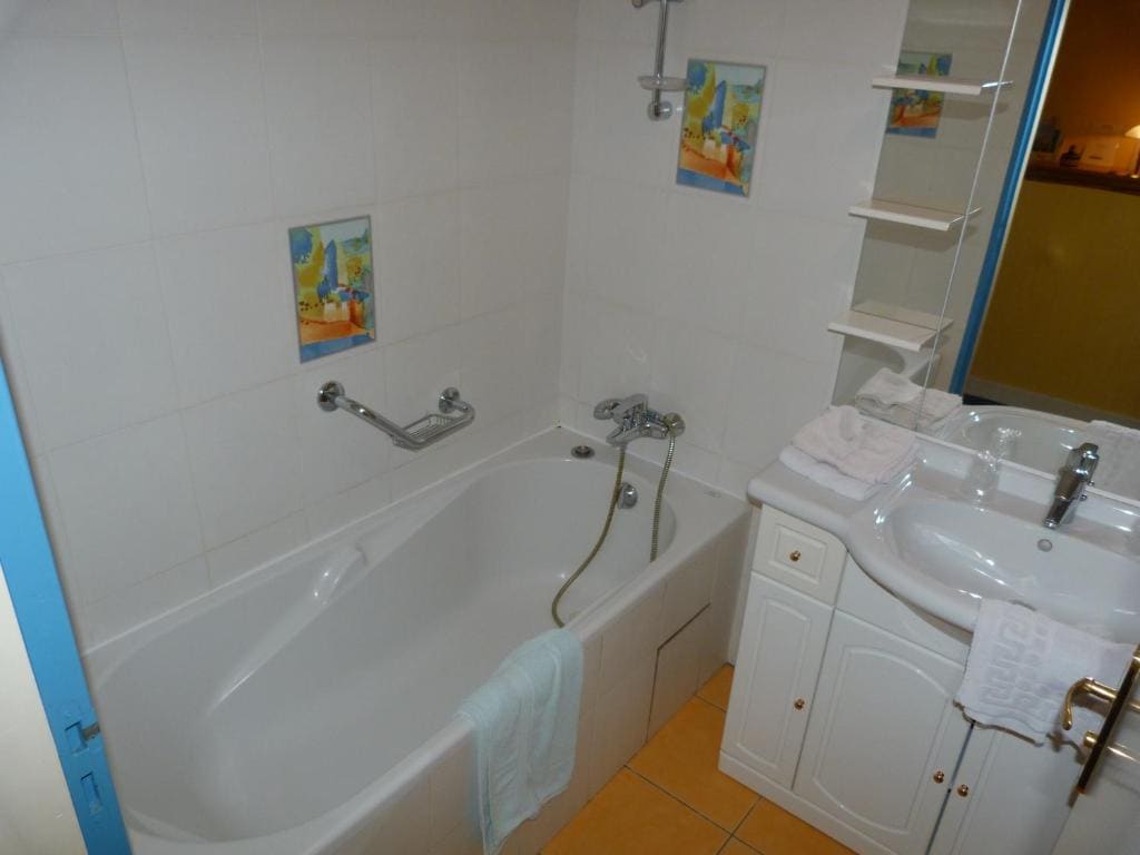 Superior Double Room room - Image 3