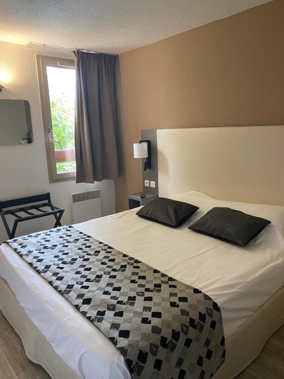 Double or Twin Room room - Image 1