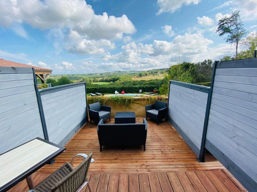Comfort Charm Double Room with Terrace - Valley View room - Image 1