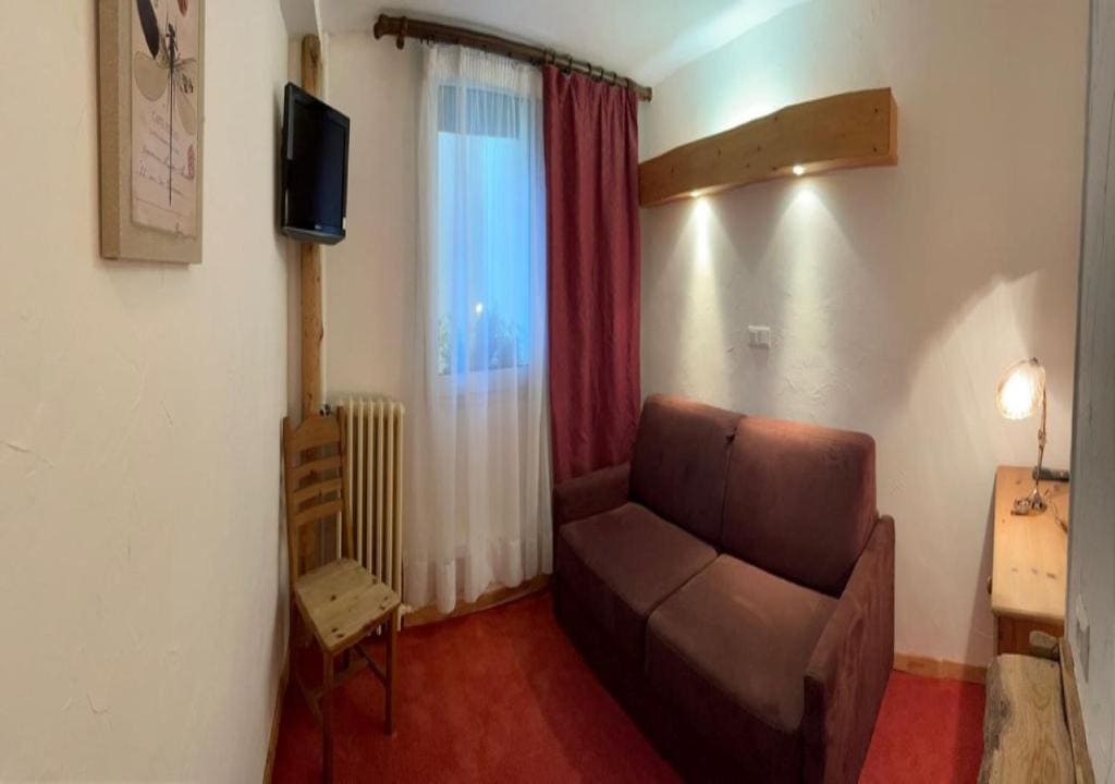 Comfort Suite room - Image 1