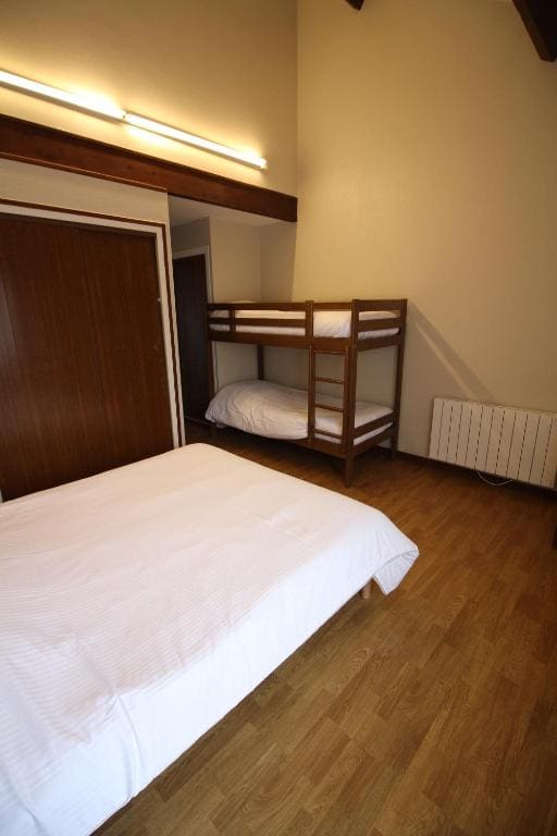 Family Room room - Image 2