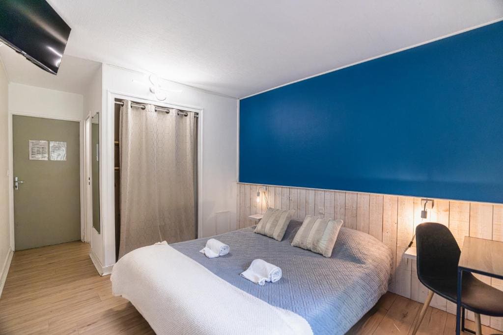 Superior Double Room room - Image 3