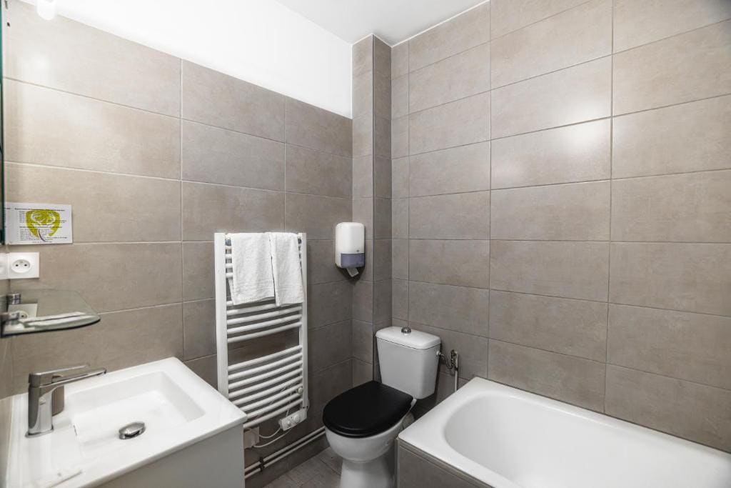 Twin Room room - Image 1