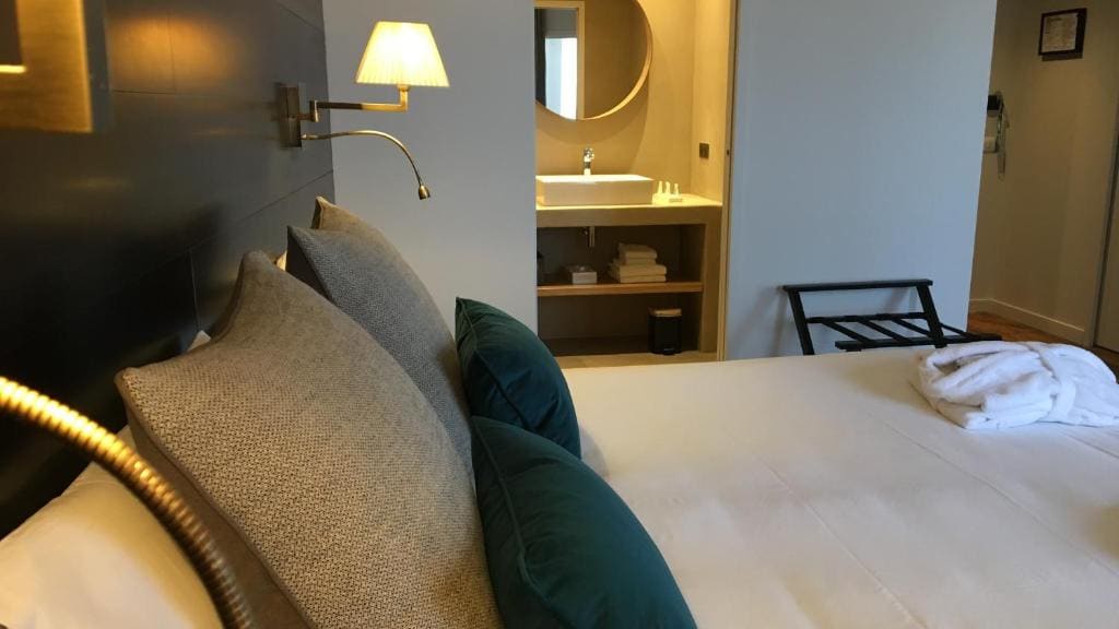 Prestige Room with See View and Balcony room - Image 2