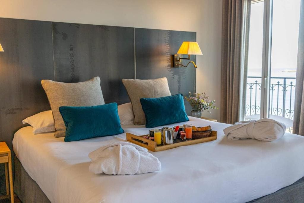 Prestige Room with See View and Balcony room - Image 3