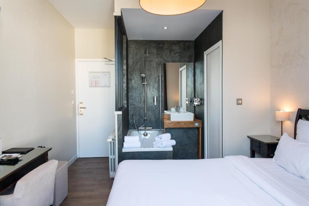 Classic Double Room with Village View room - Image 3