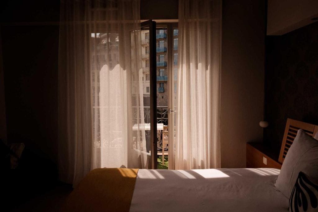 Superior Double Room with Sea View and Balcony room - Image 2