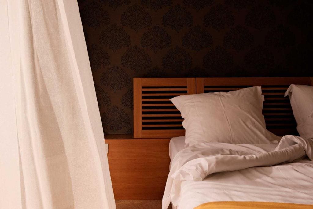 Superior Double Room with Sea View and Balcony room - Image 3
