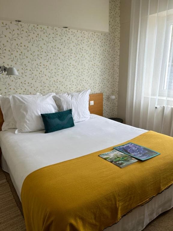 Standard Double Room room - Image 2