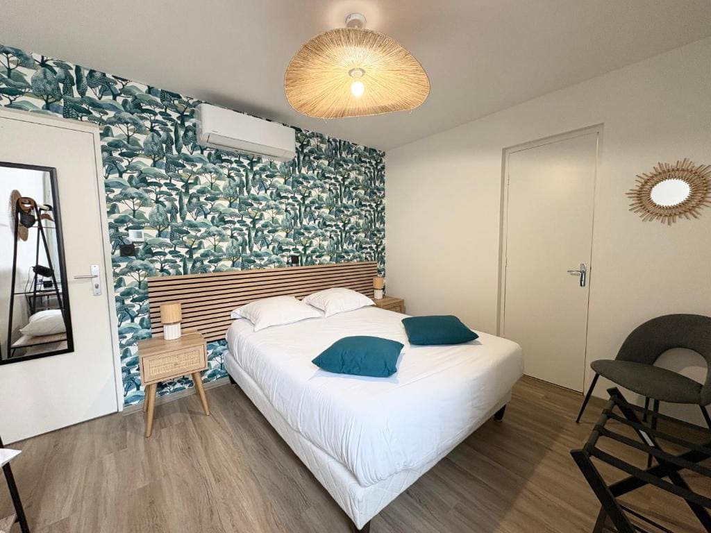 Superior Double Room room - Image 2