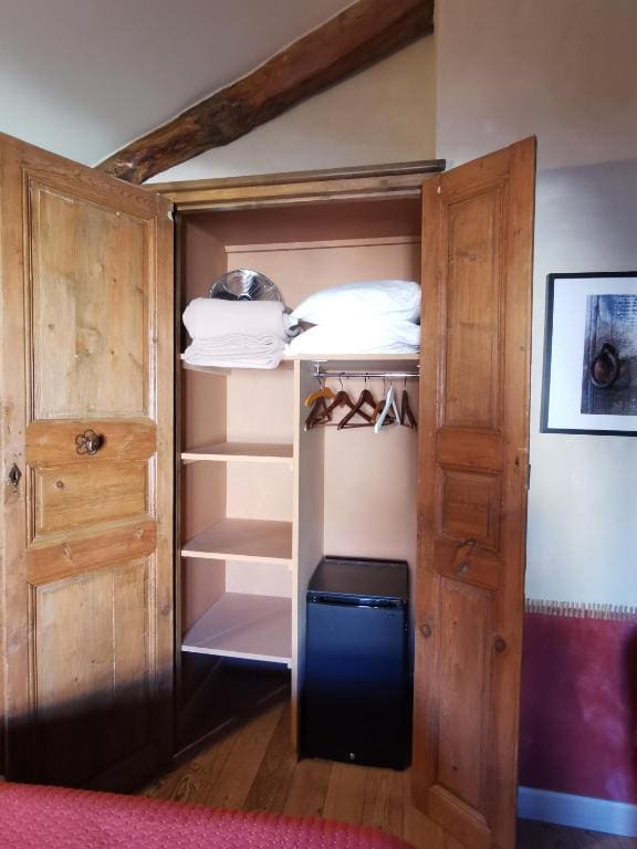 Large Double Room room - Image 1