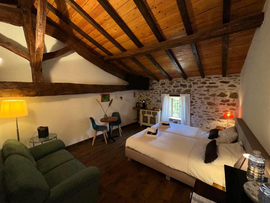 Double or Twin Room with Garden View room - Image 3