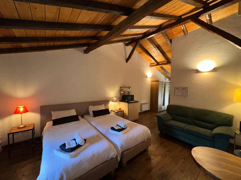 Double or Twin Room with Garden View room - Image 1