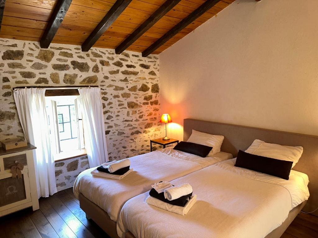 Double or Twin Room with Garden View room - Image 2