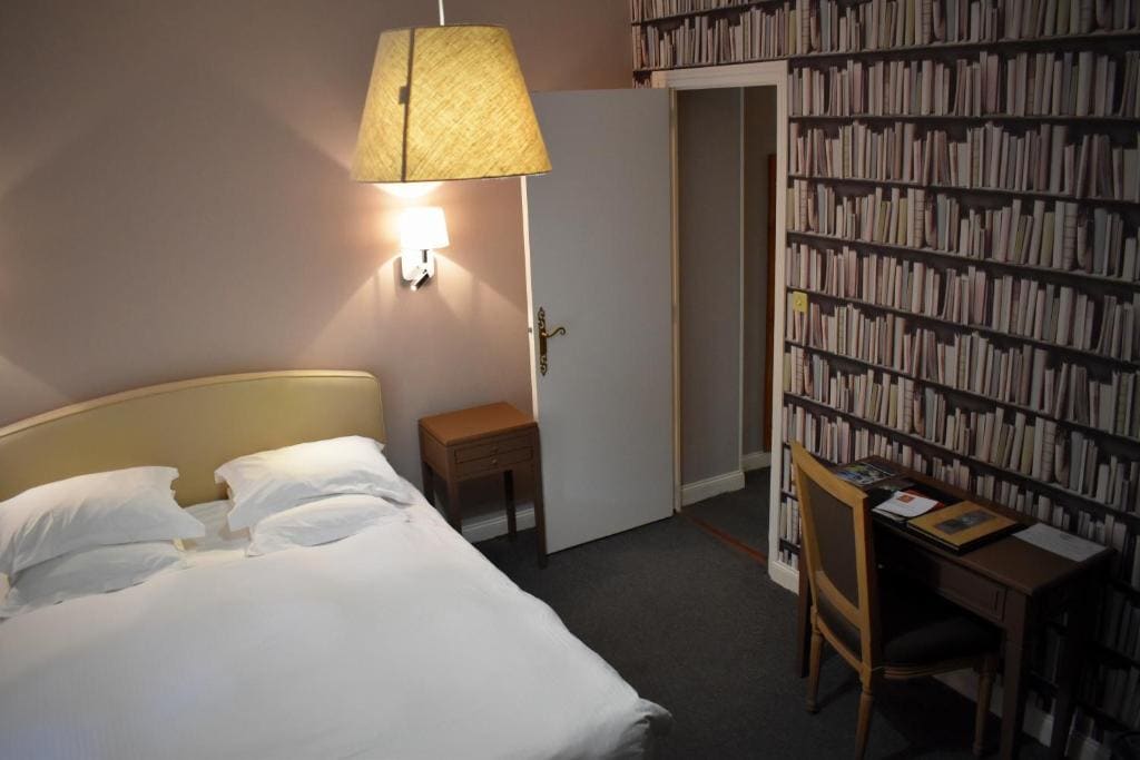 Suite room - Image 2