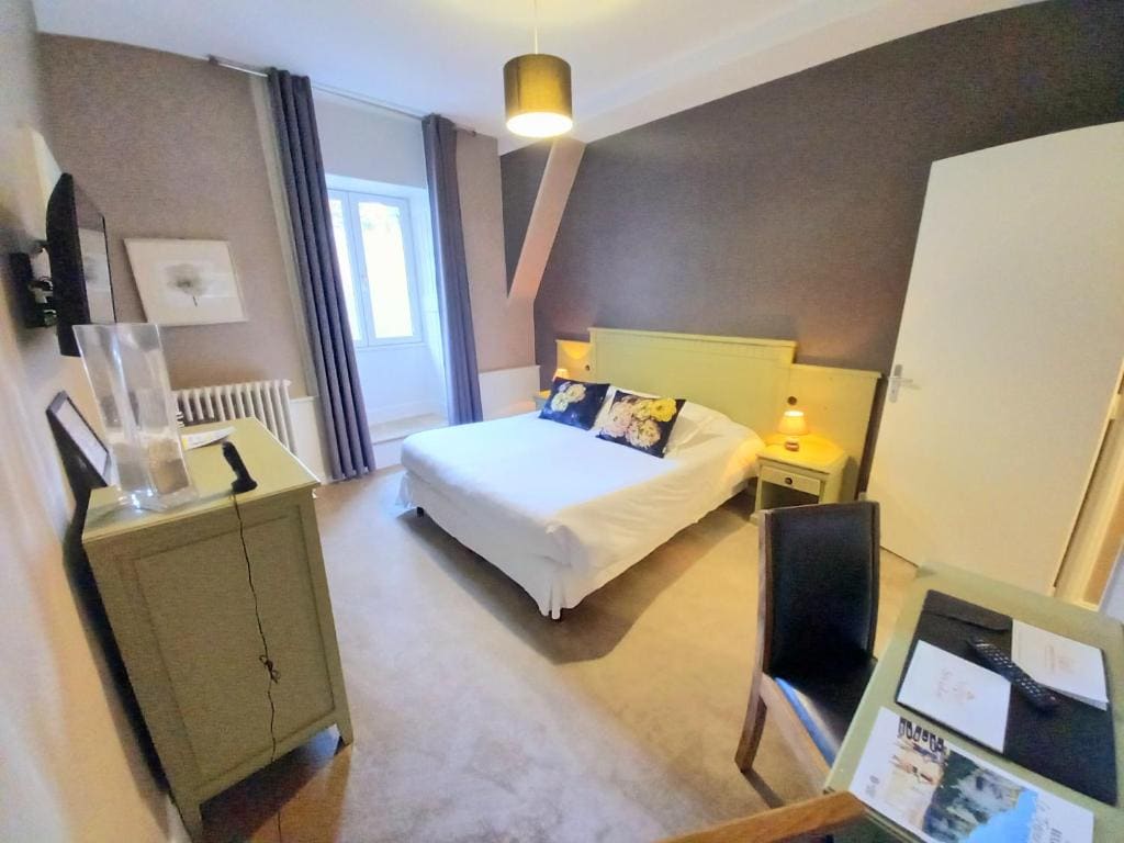 Classic Double Room room - Image 2