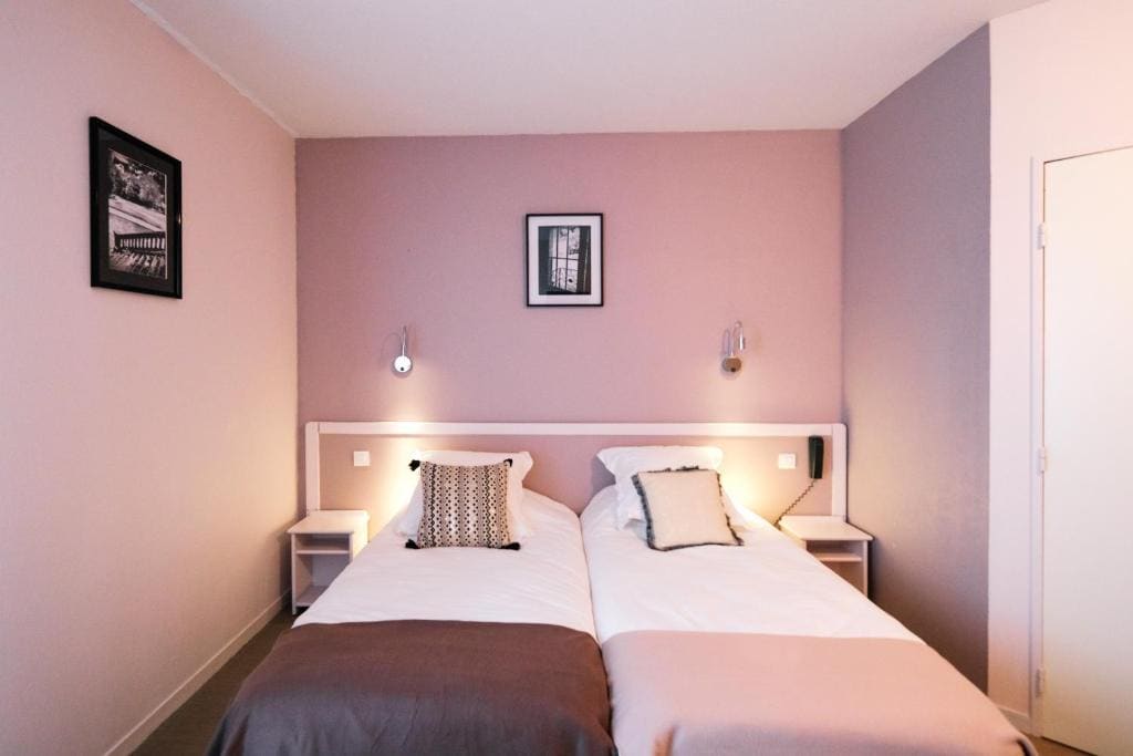 Deluxe Double or Twin Room room - Image 1
