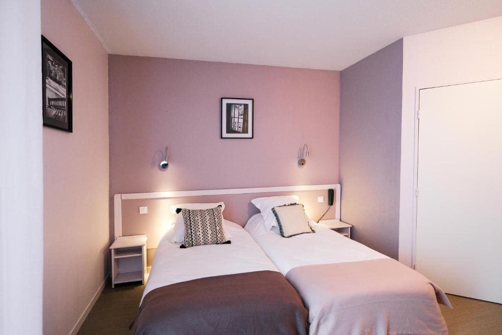 Standard Double or Twin Room room - Image 1