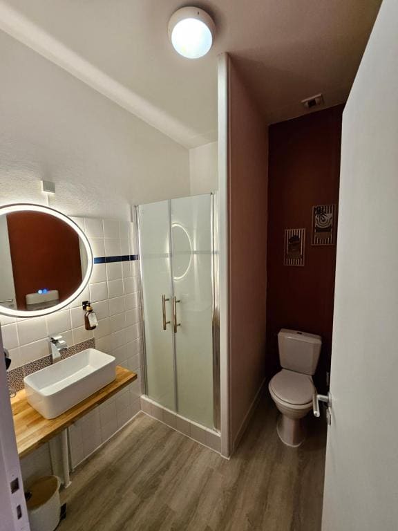 Family Room room - Image 1
